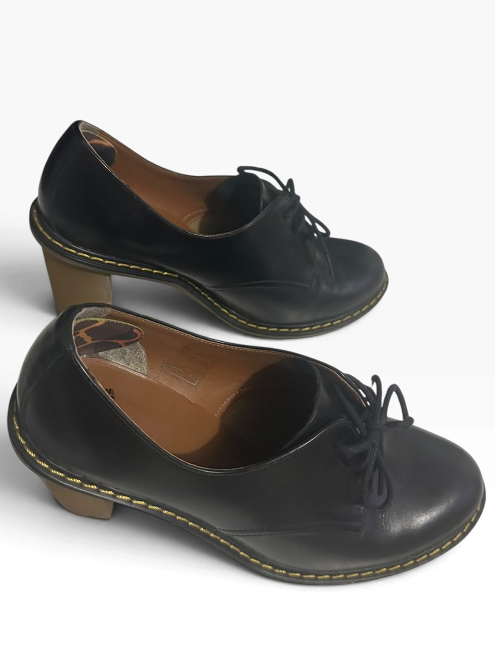 Dr. Martens Black Leather Lace-Up Low Block Heels size 8/39